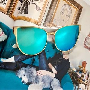 MORNING SIDE - OVERSIZED MIRROR CAT EYE SUNGLASSES